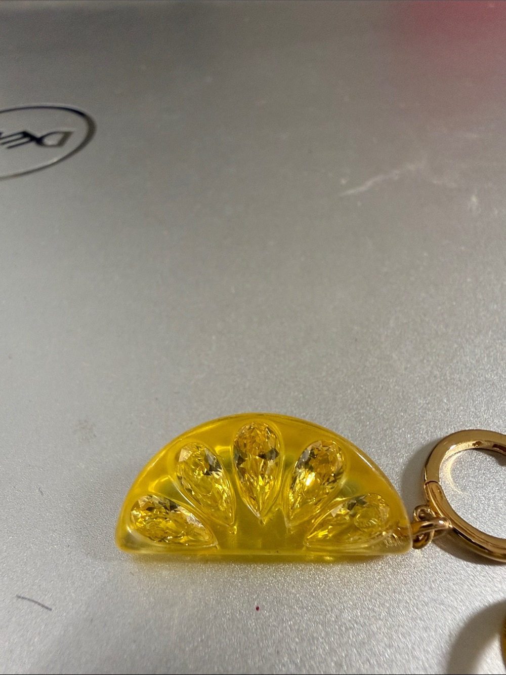 Stunning pair of lucite lemon pierced earrings. Never worn. Just beautiful ! - Picture 3 of 6